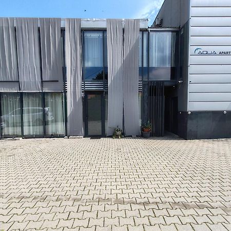 Aqua Apartman Satu Mare Buitenkant foto