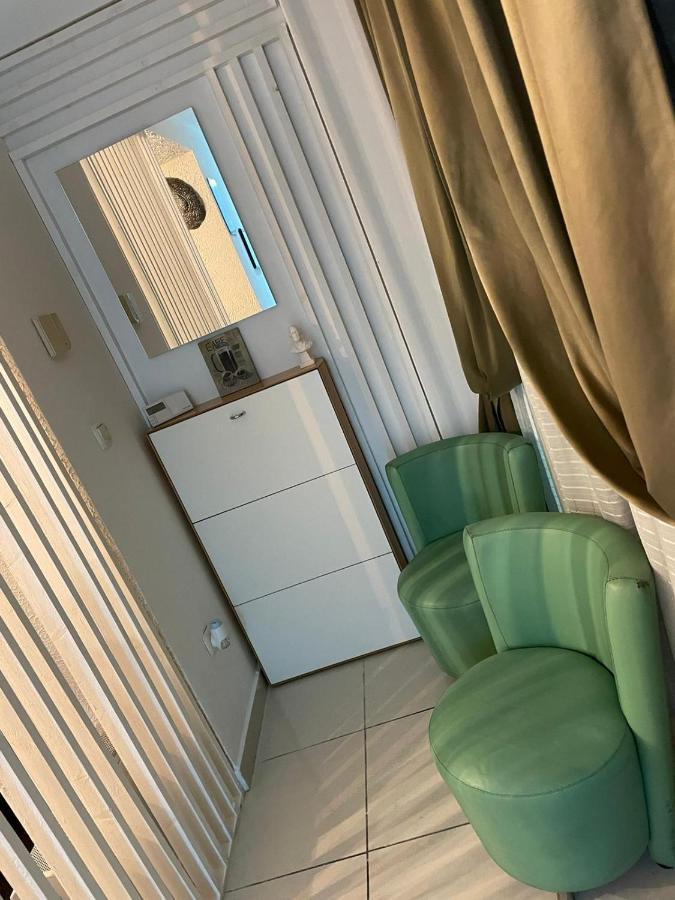 Aqua Apartman Satu Mare Buitenkant foto