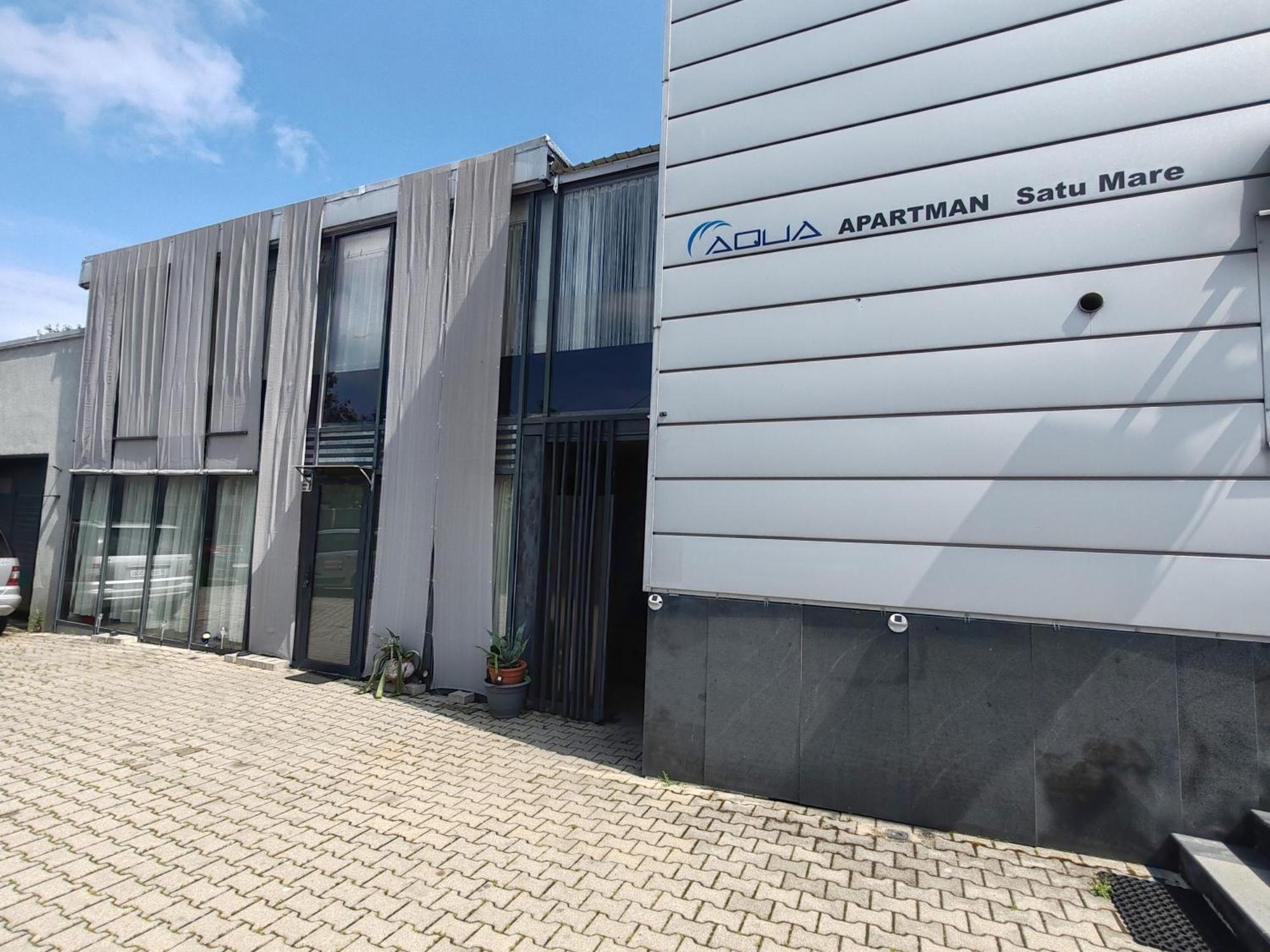Aqua Apartman Satu Mare Buitenkant foto